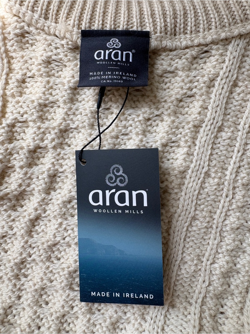 Aran Cream Cable Knit Merino Wool Sweater Cardigan - Picture 4 of 7